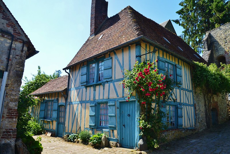 GERBEROY, FÊTE DE LA ROSE 