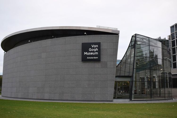 AMSTERDAM – JOURNÉE LIBRE