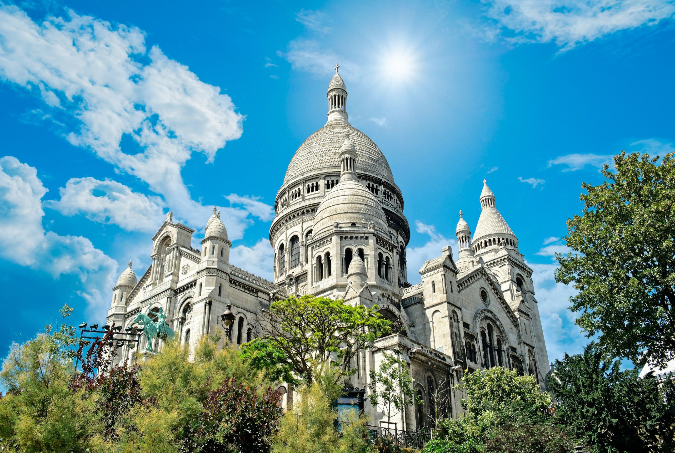NOTRE DAME DE PARIS ET TEMPS LIBRE DANS LA CAPITALE