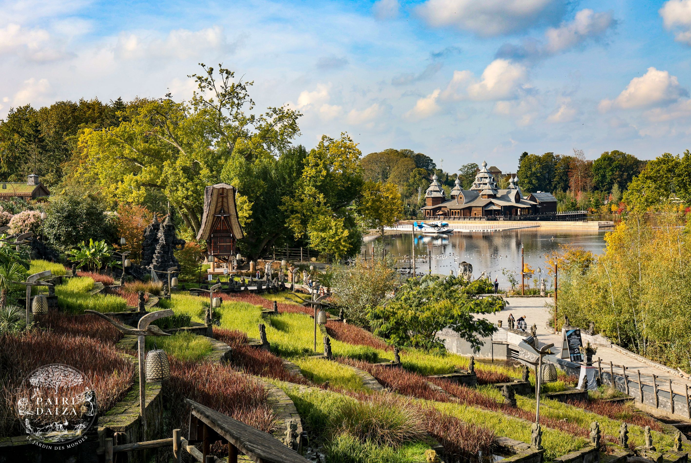 PAIRI DAIZA AUX COULEURS DU PRINTEMPS