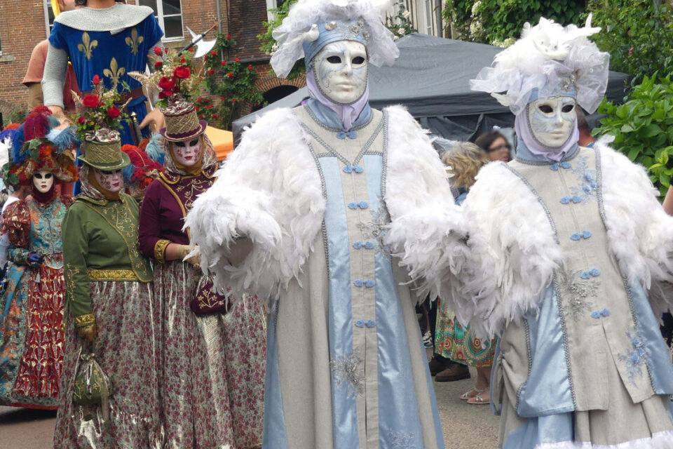 LA FETE DE LA ROSE A GERBEROY