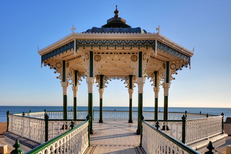 JOURNÉE ROYALE À BRIGHTON