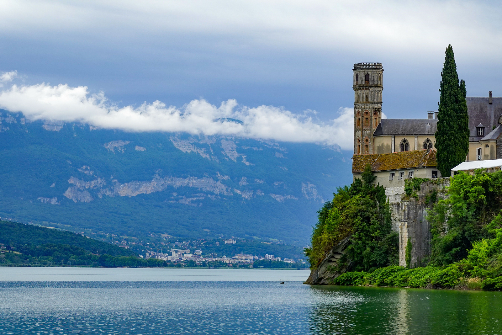 SEJOUR ECHAPPEE SAVOYARDE & FETE DU LAC D’ANNECY