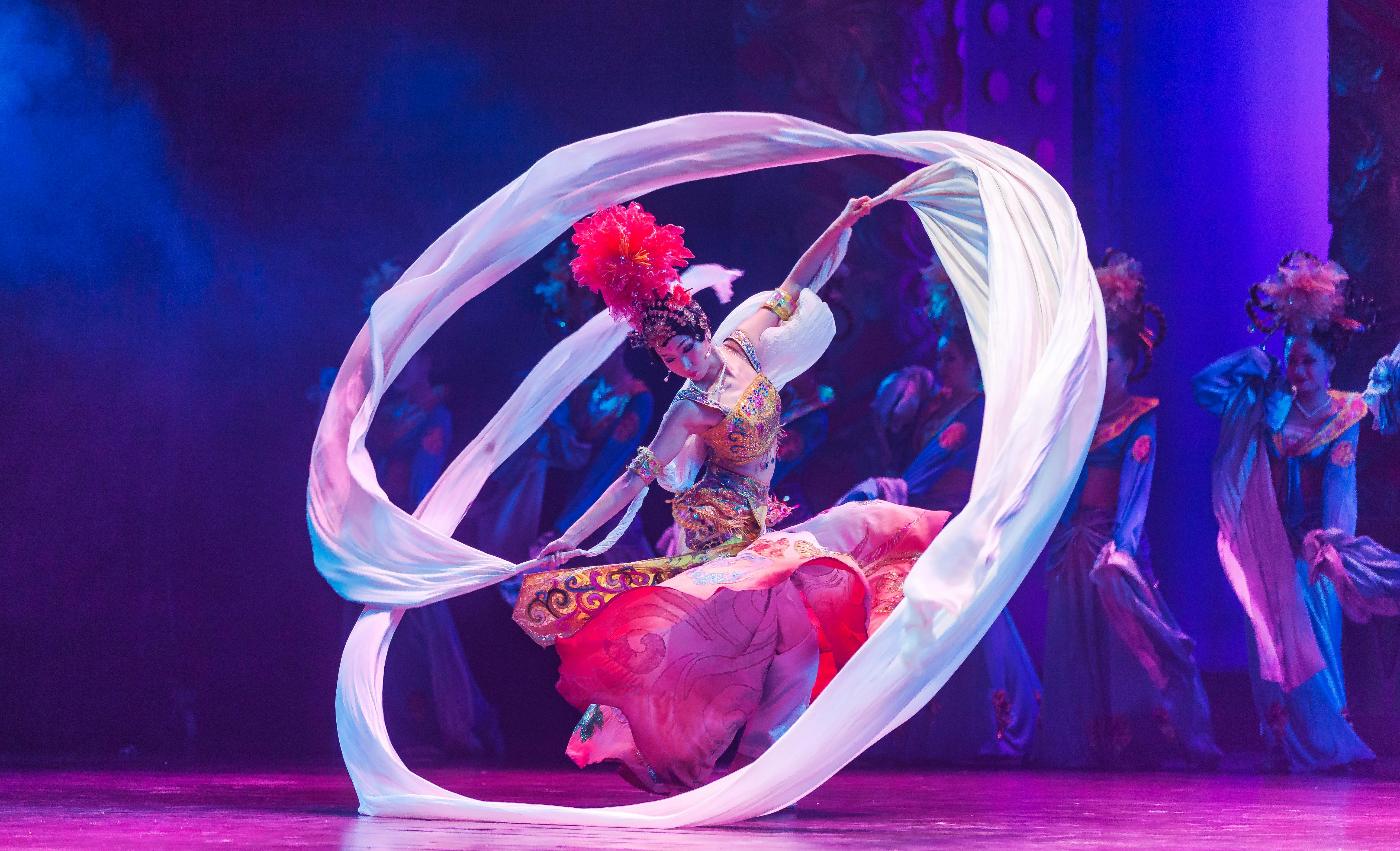 SPECTACLE SHEN YUN A PARIS